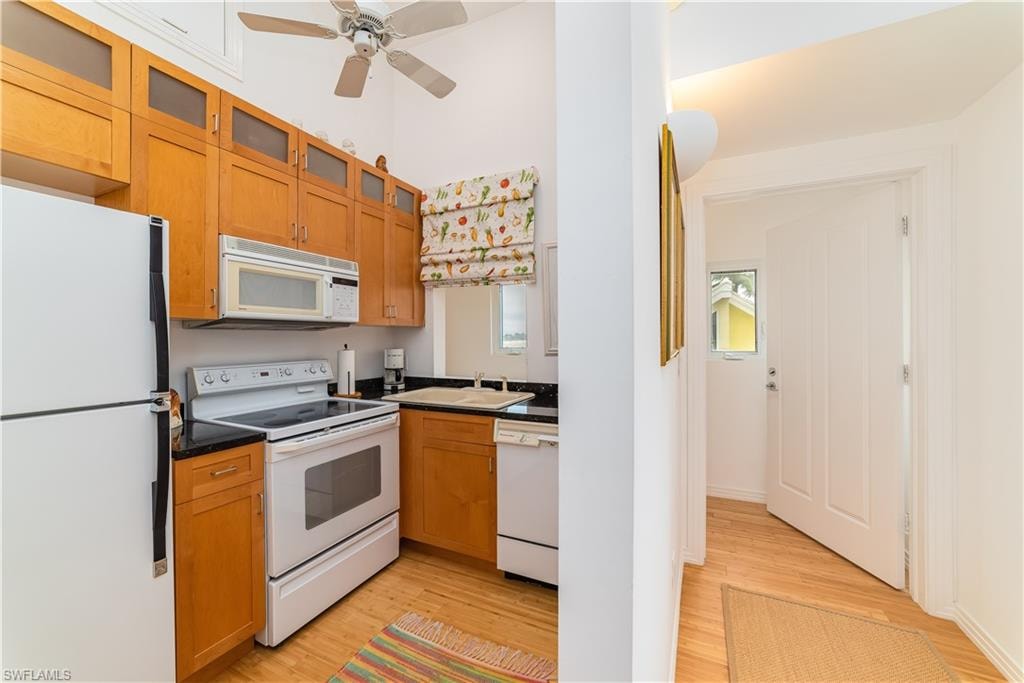 883 Galleon DR photo 25