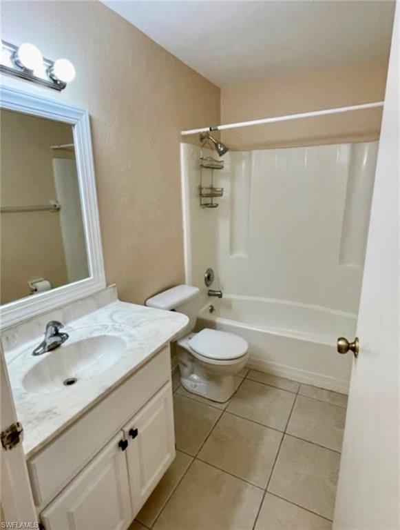 1804 SW 21st LN C photo 7