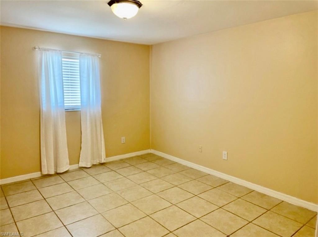 1804 SW 21st LN C photo 8