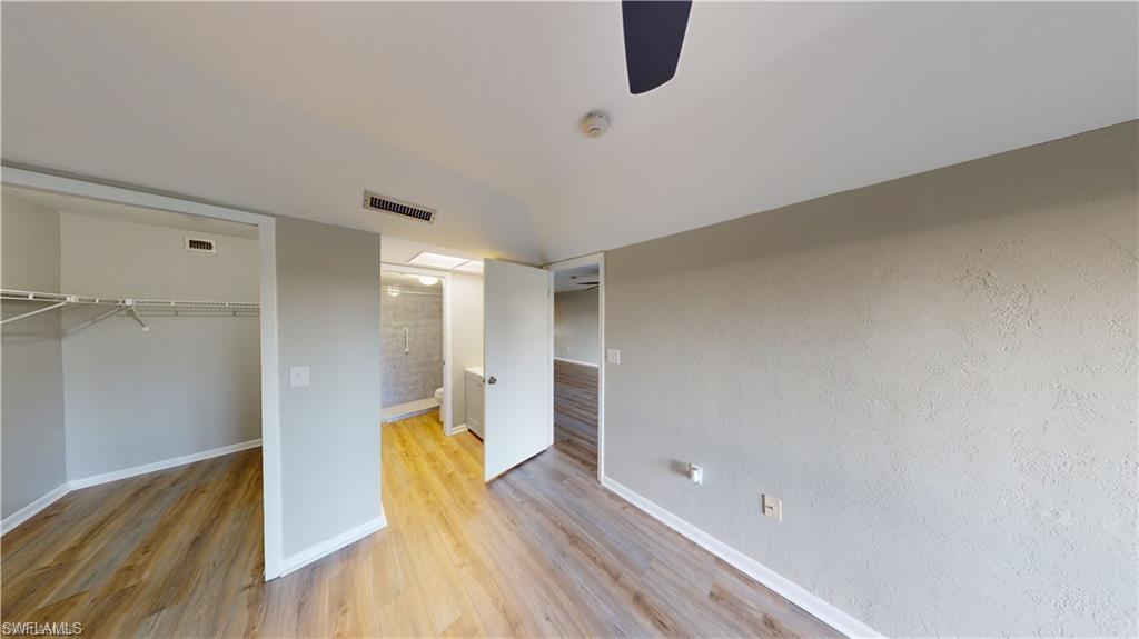 Walk in Closet