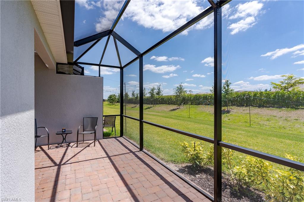 2140 Dragonfruit WAY photo 27