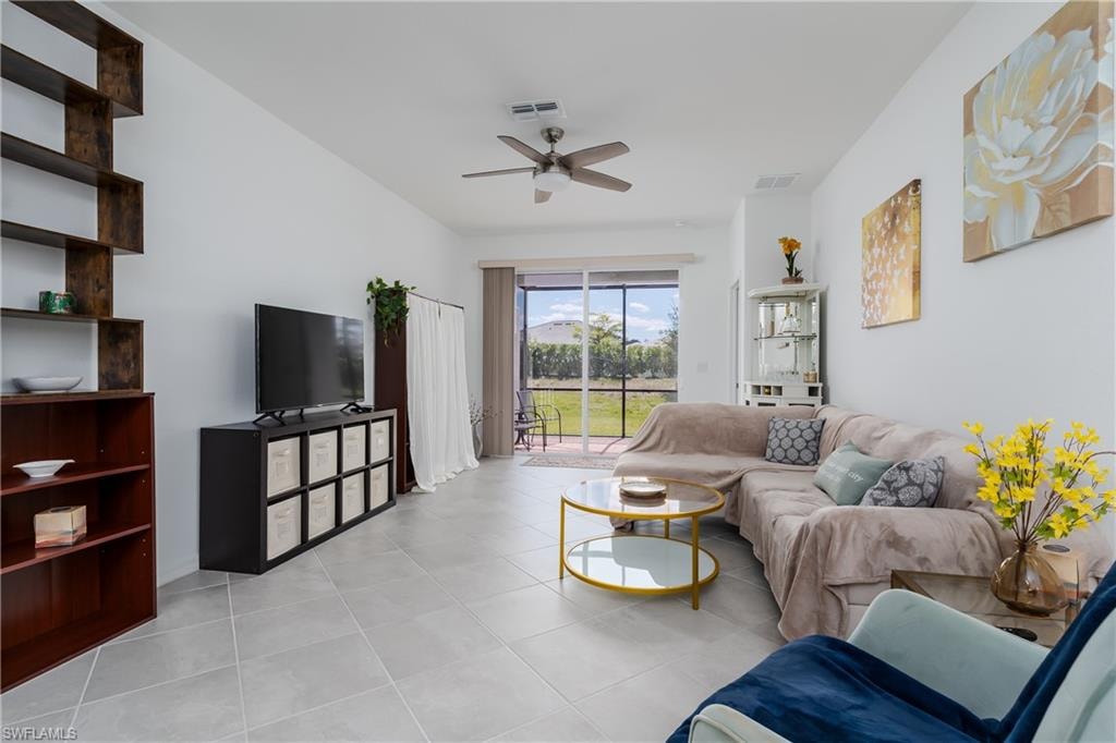 2140 Dragonfruit WAY photo 12