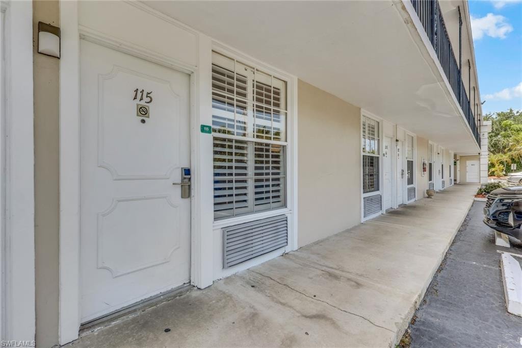 2555 Tamiami TRL N 115