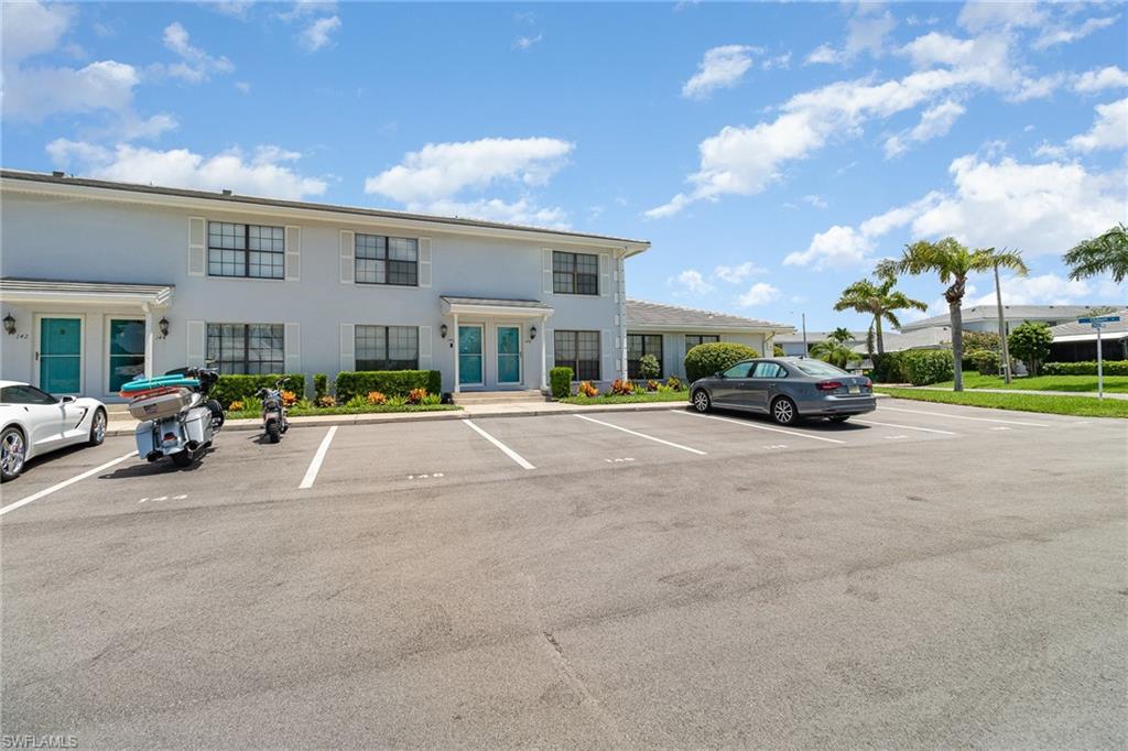 146 Clyburn WAY W I-6