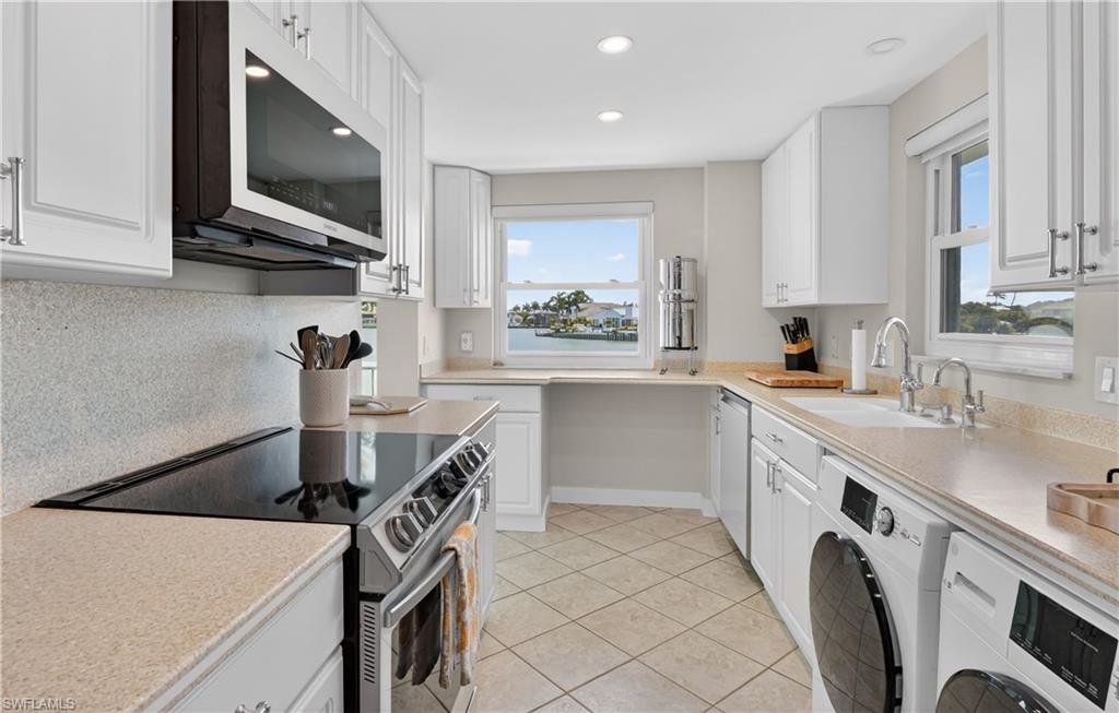 3400 Gulf Shore BLVD N M3 photo 14