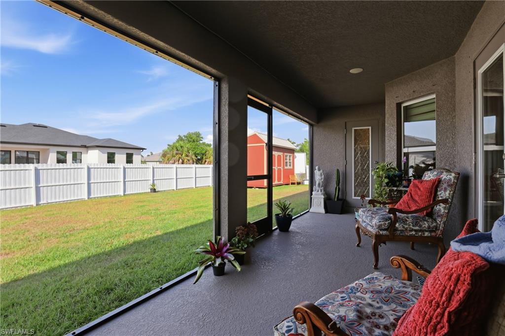 14735 Keystone BLVD photo 30