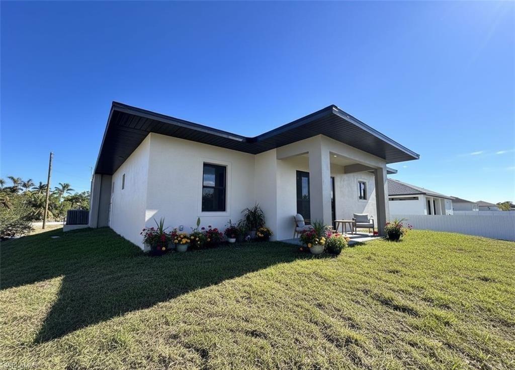 3544 NW 41st PL