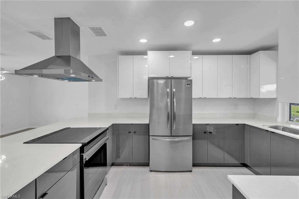 3745 SE 6th AVE photo 14