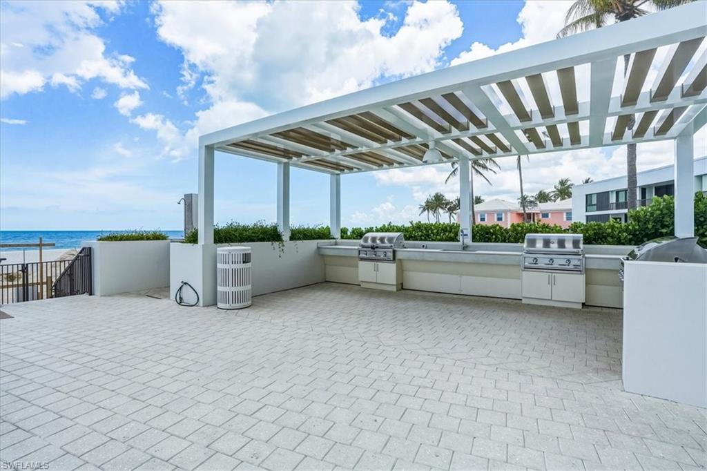 2400 Gulf Shore BLVD N 604 photo 46
