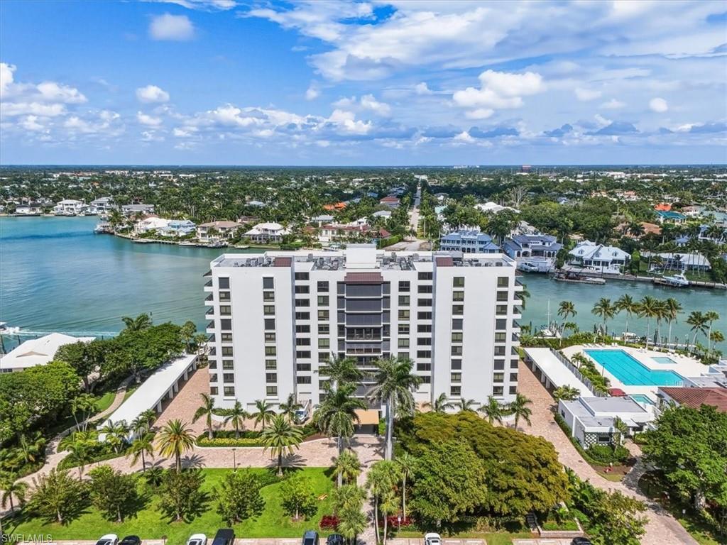 2400 Gulf Shore BLVD N 604 photo 33
