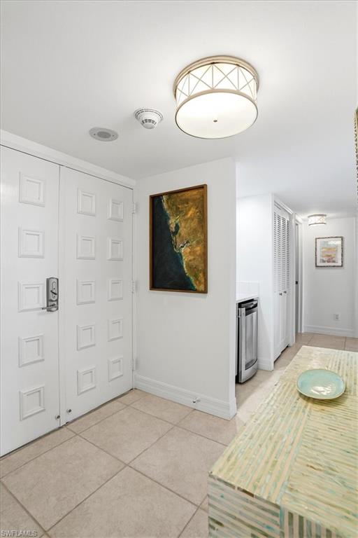 2400 Gulf Shore BLVD N 604
