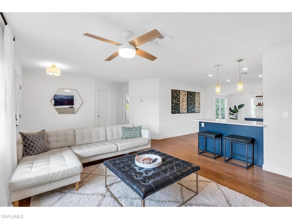 250 Willowick DR