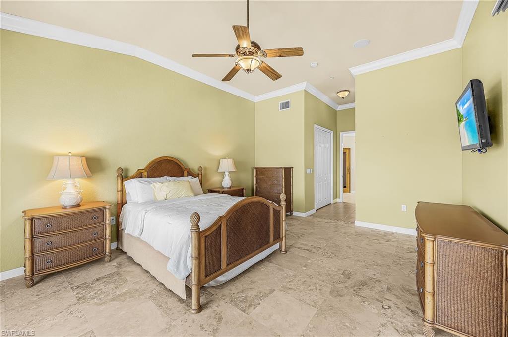 4235 SE 20th PL C503 photo 32