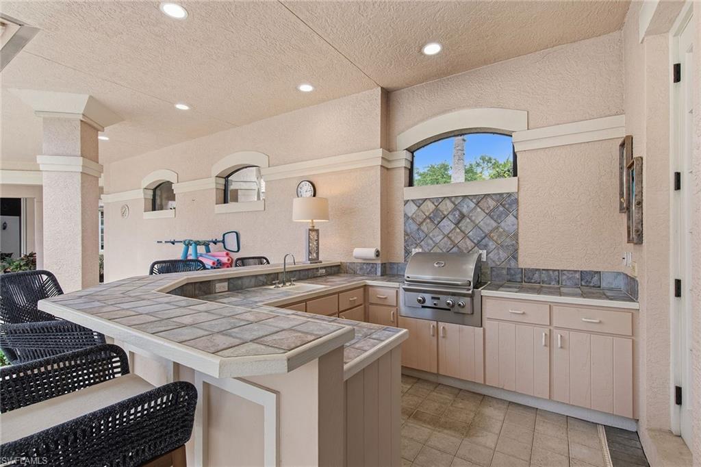 4661 Idylwood LN photo 32