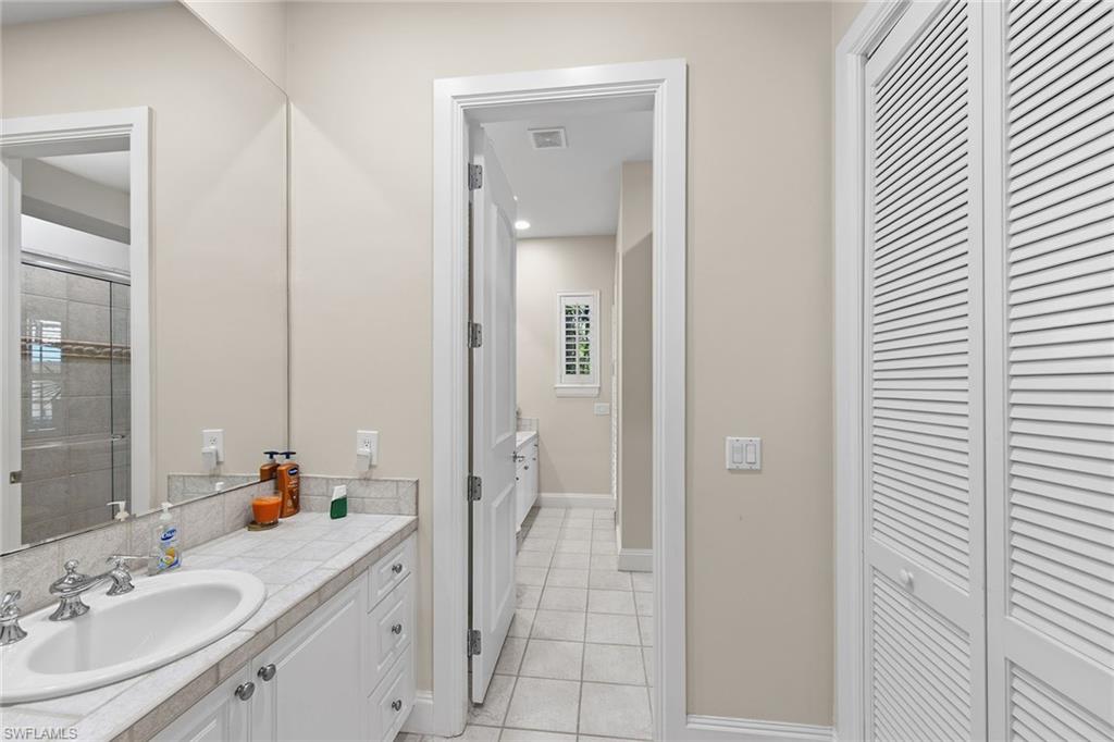 4661 Idylwood LN photo 37
