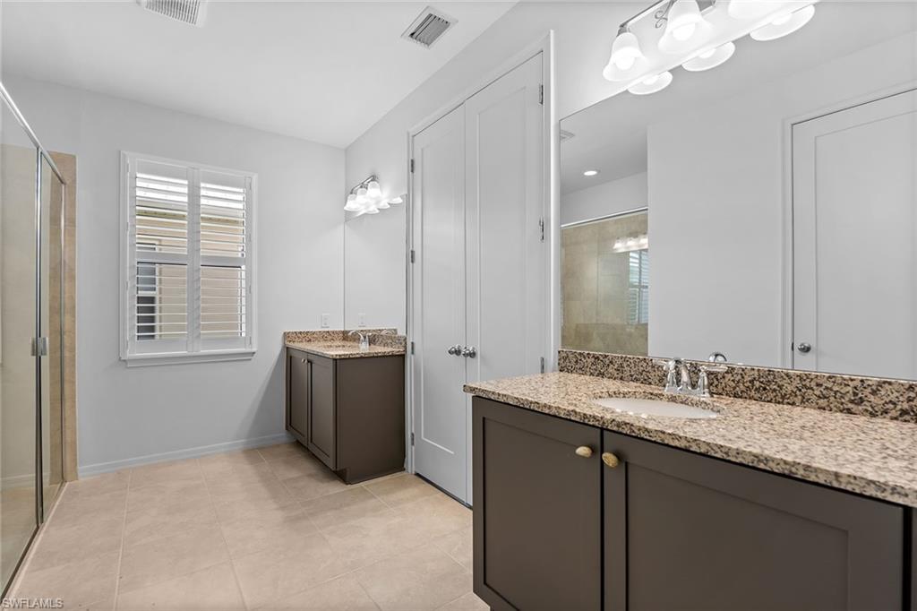 14107 Nautica CT photo 17
