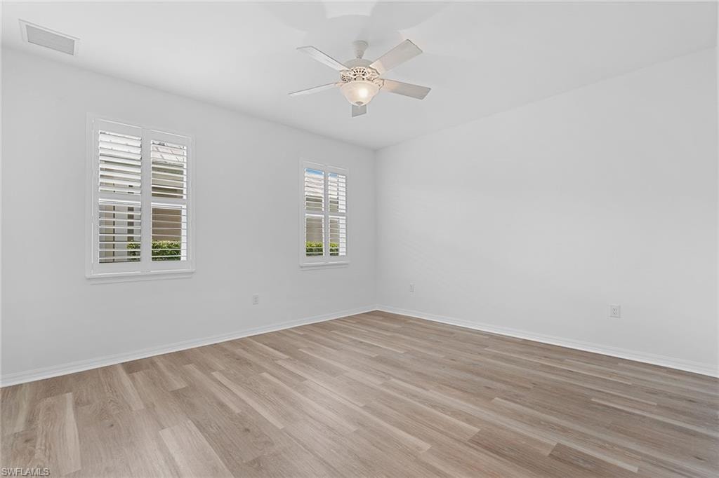 14107 Nautica CT photo 16