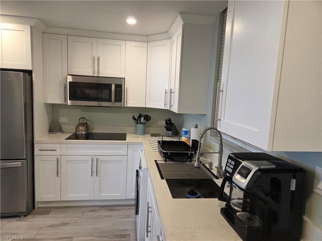 Upgraded appliances and cabinets