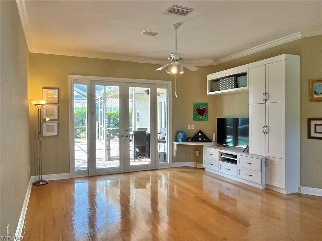 12530 Strathmore LOOP photo 9