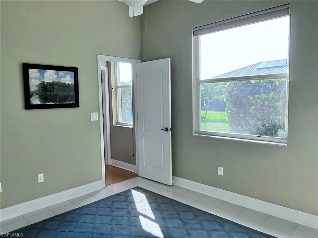 12530 Strathmore LOOP photo 24