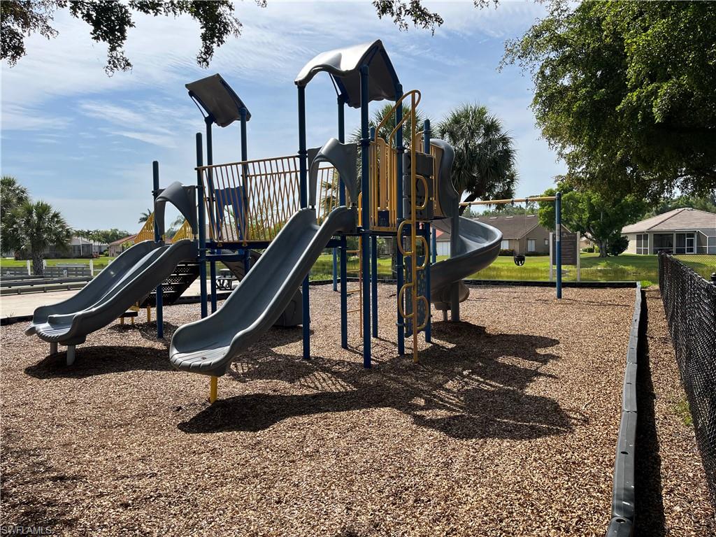 12530 Strathmore LOOP photo 49