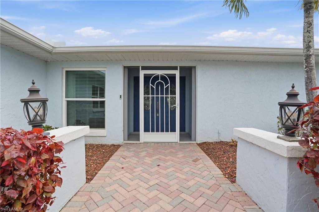 13794 River Forest DR