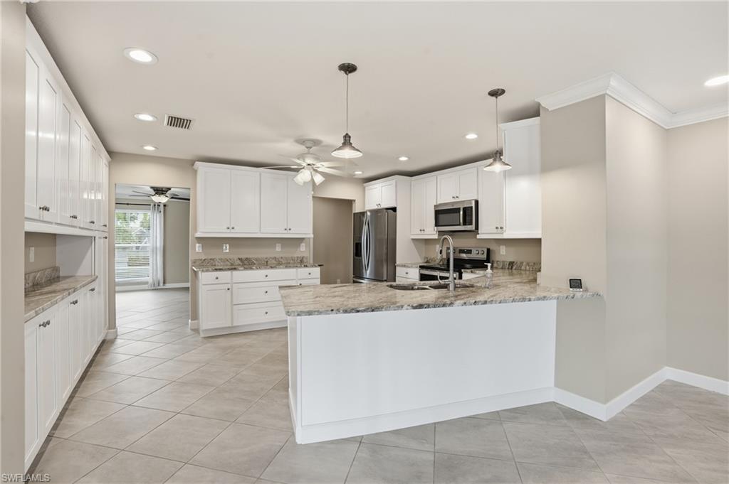 13794 River Forest DR photo 13