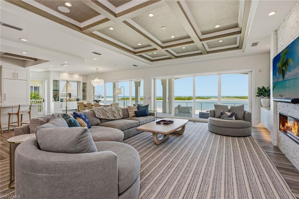 158 Beach DR photo 7