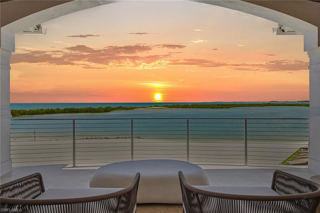 158 Beach DR photo 33