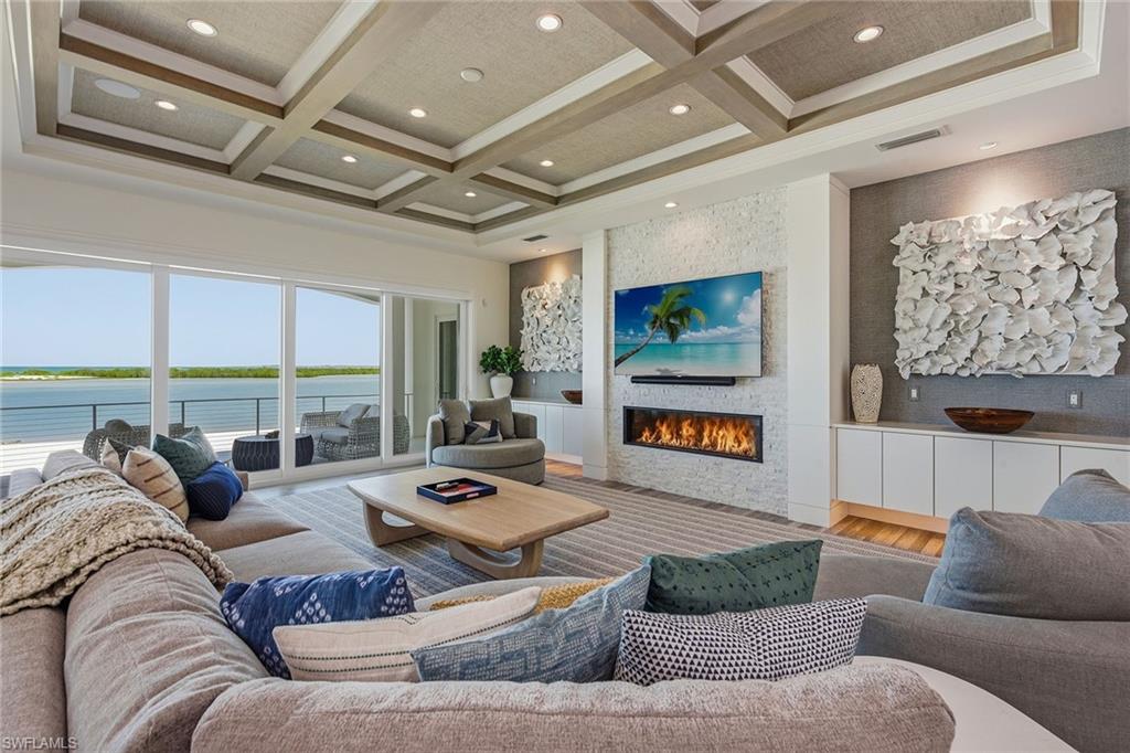 158 Beach DR photo 8