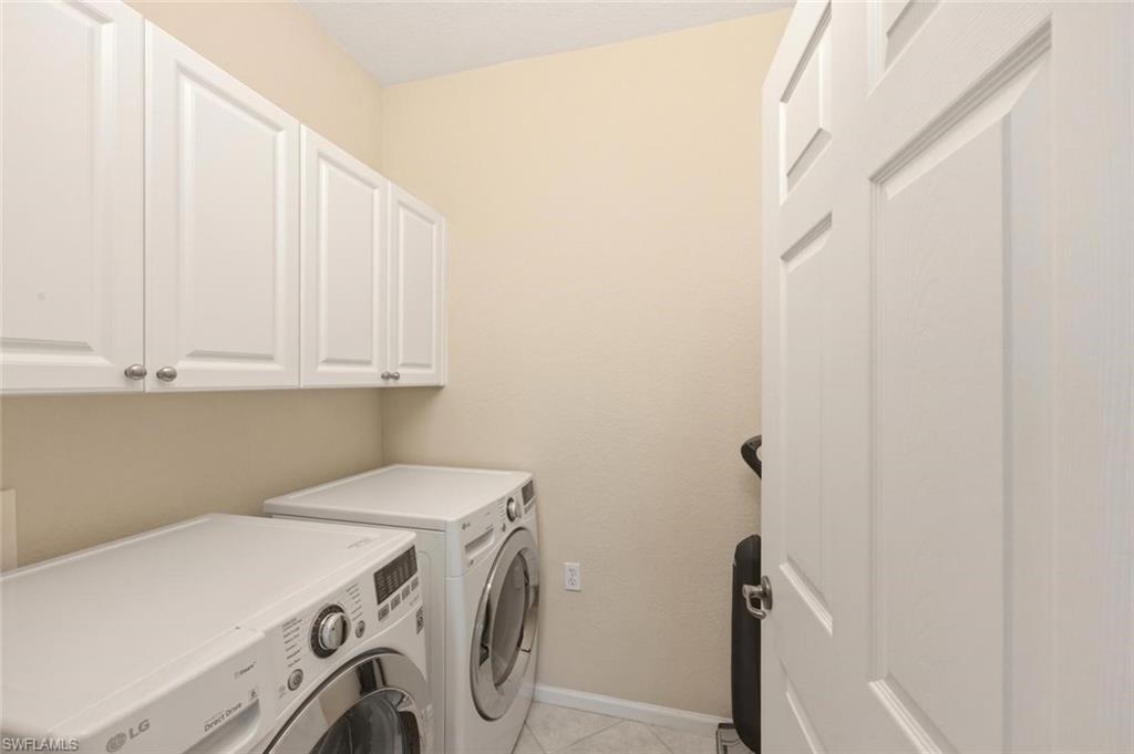 6822 Ascot DR 202 photo 25