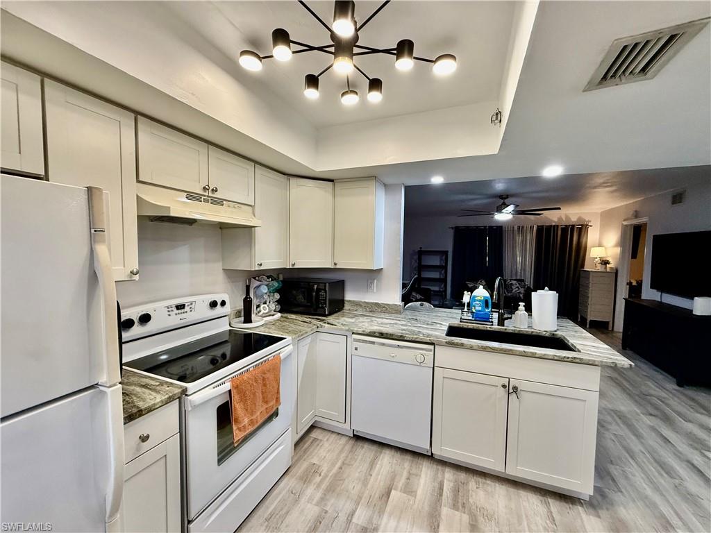 2133 Golfside Village DR