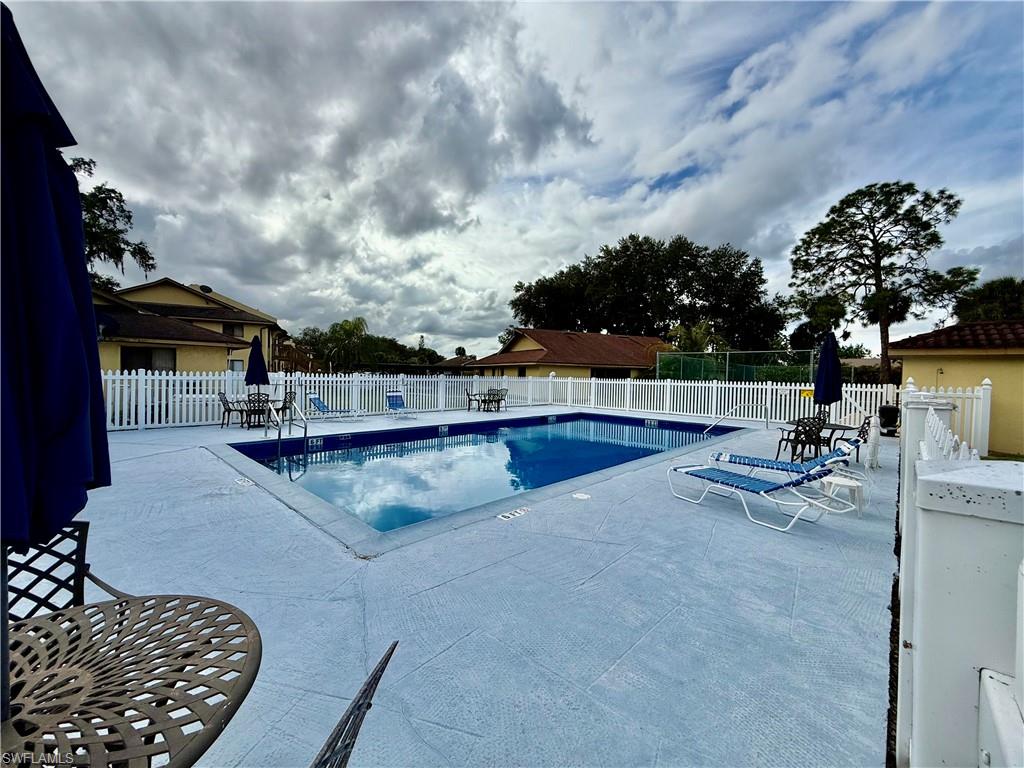2133 Golfside Village DR photo 21