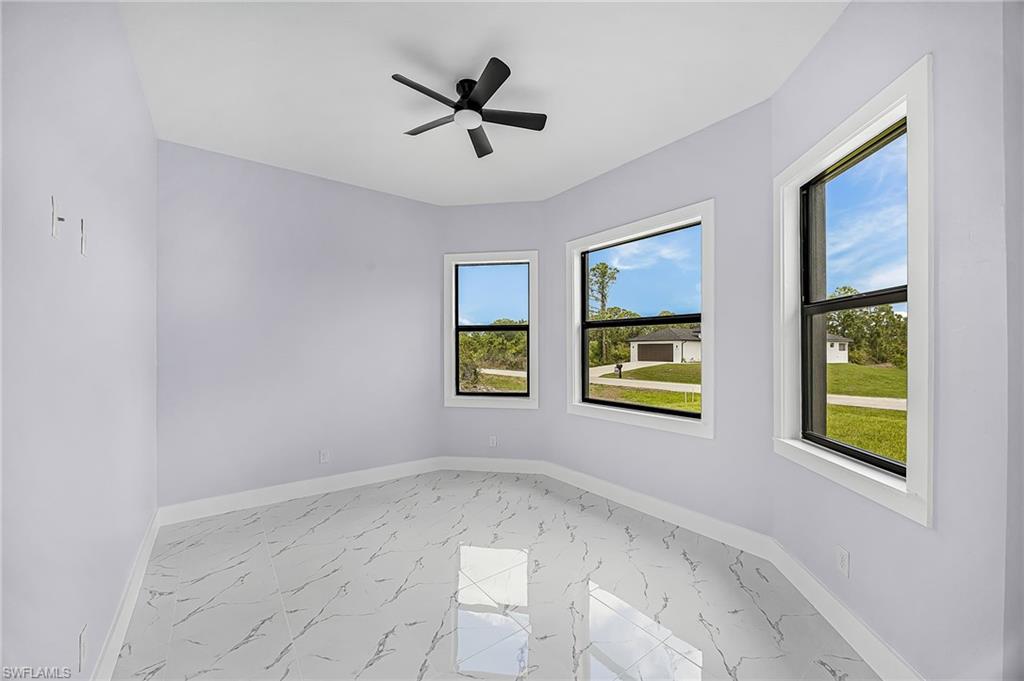 4631 Ida AVE N photo 9