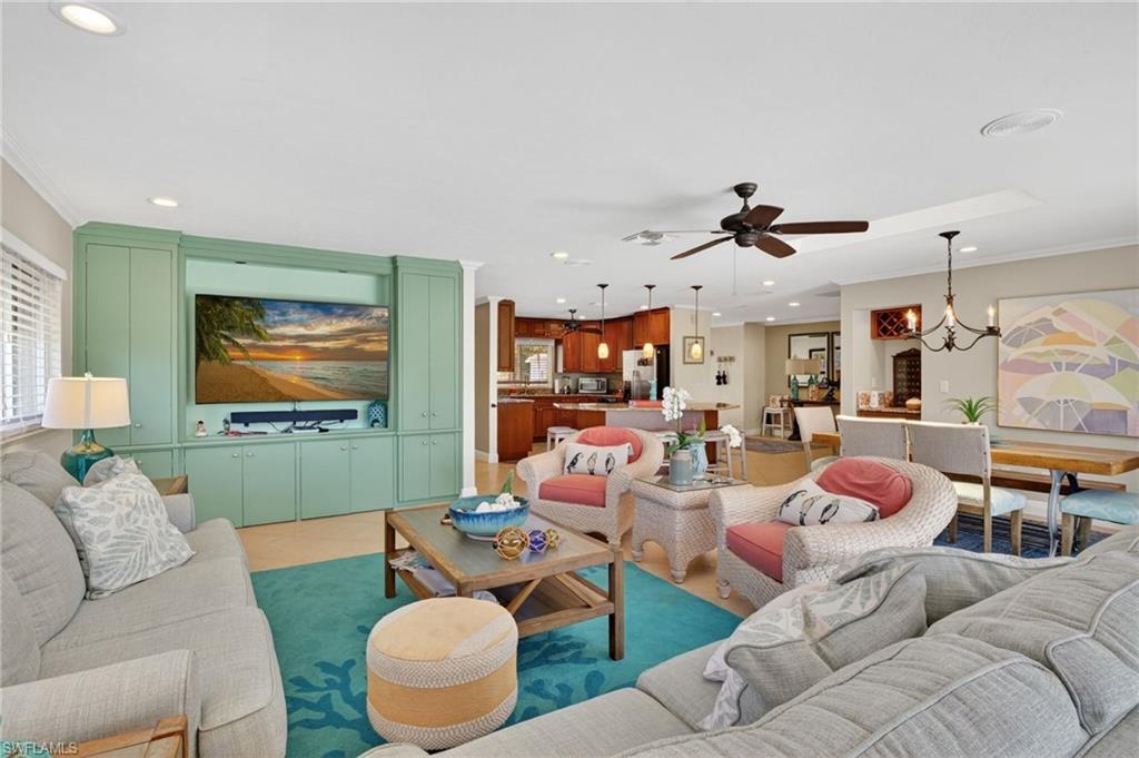 9879 El Greco CIR photo 6