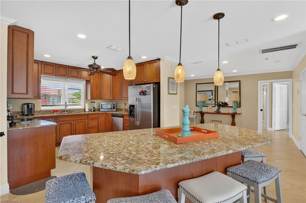 9879 El Greco CIR photo 13