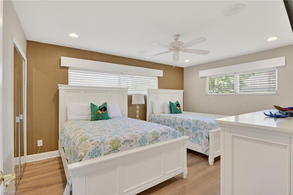 9879 El Greco CIR photo 16