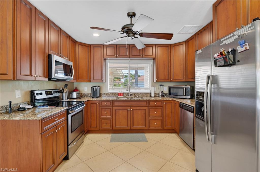 9879 El Greco CIR photo 15