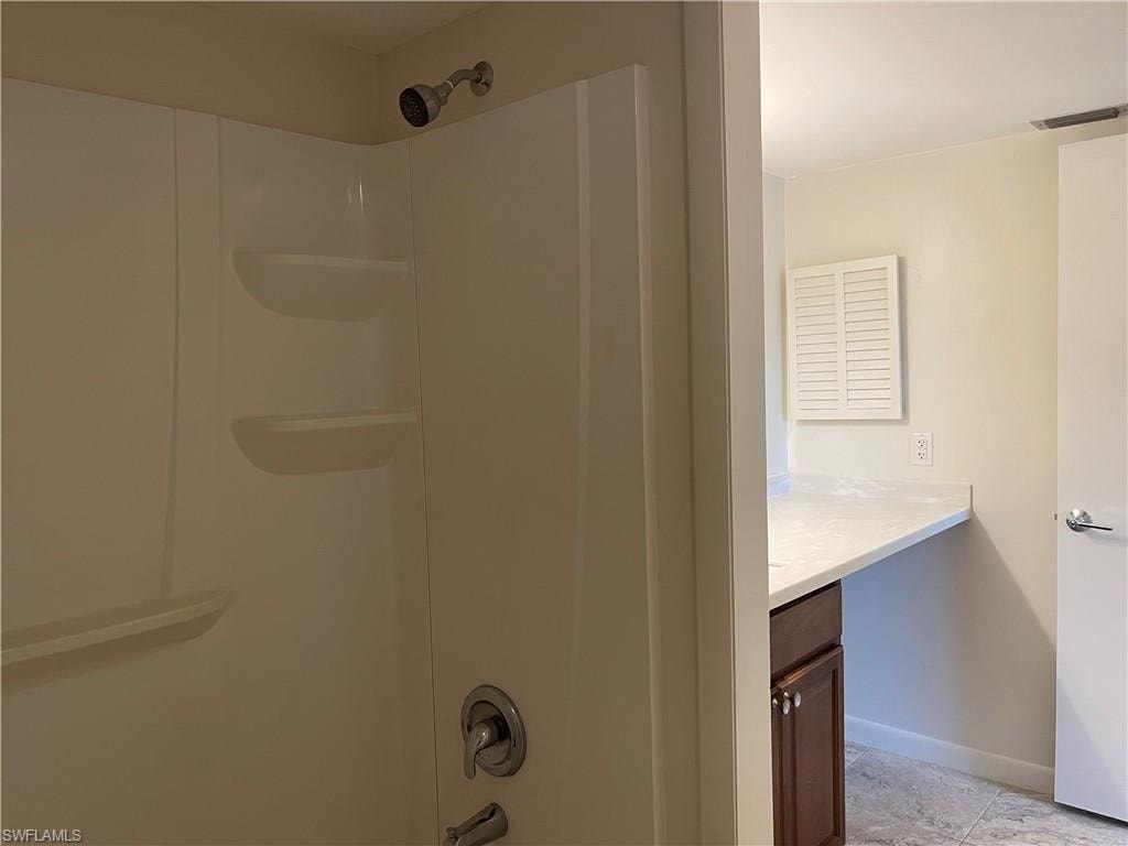 2079 Barkeley LN 19 photo 16