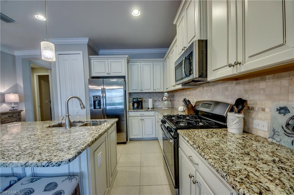 4420 Waterscape LN photo 8