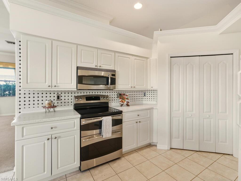2051 Morning Sun LN photo 7