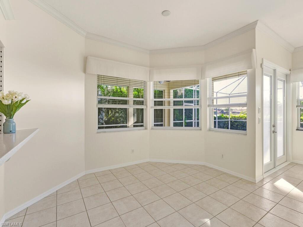 2051 Morning Sun LN photo 10