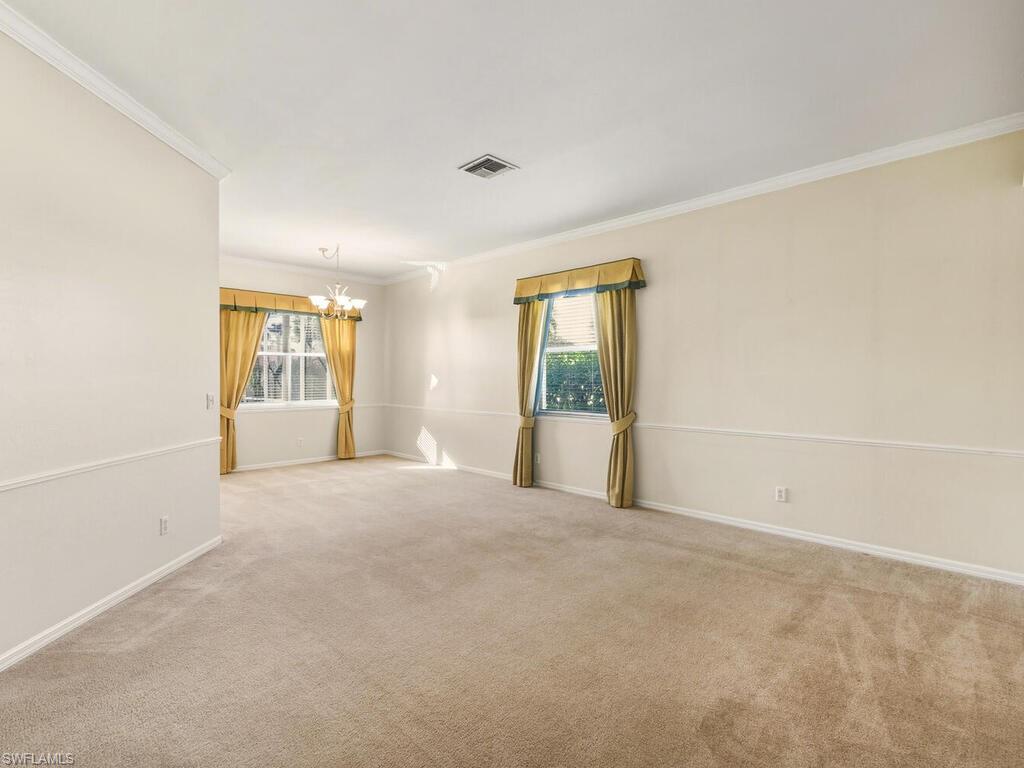 Formal Dining/Formal Living Room