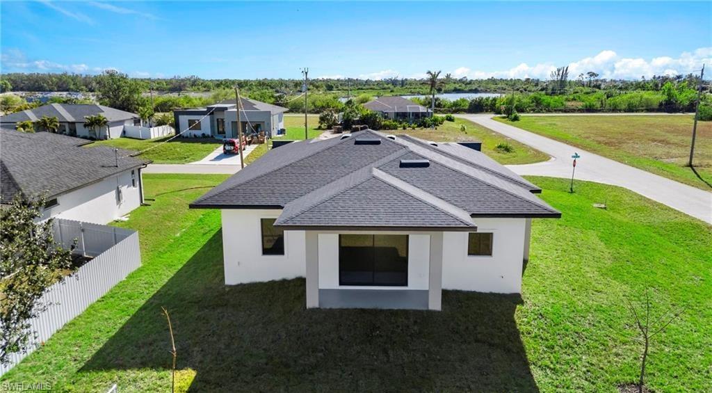 4233 Jacaranda PKWY W photo 31