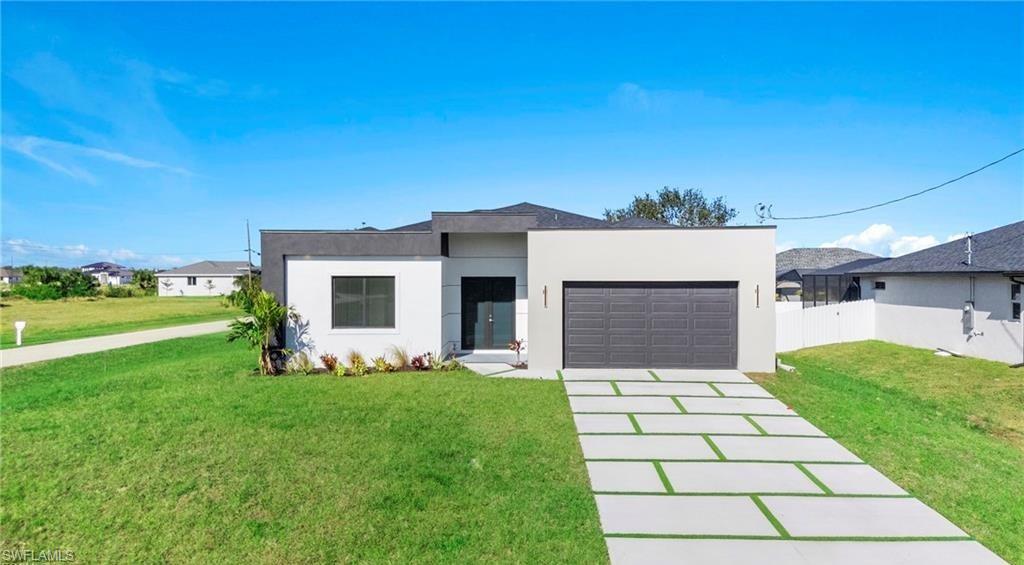 4233 Jacaranda PKWY W