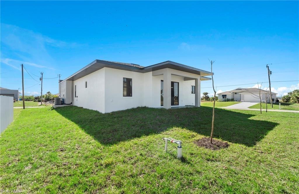 4233 Jacaranda PKWY W photo 30