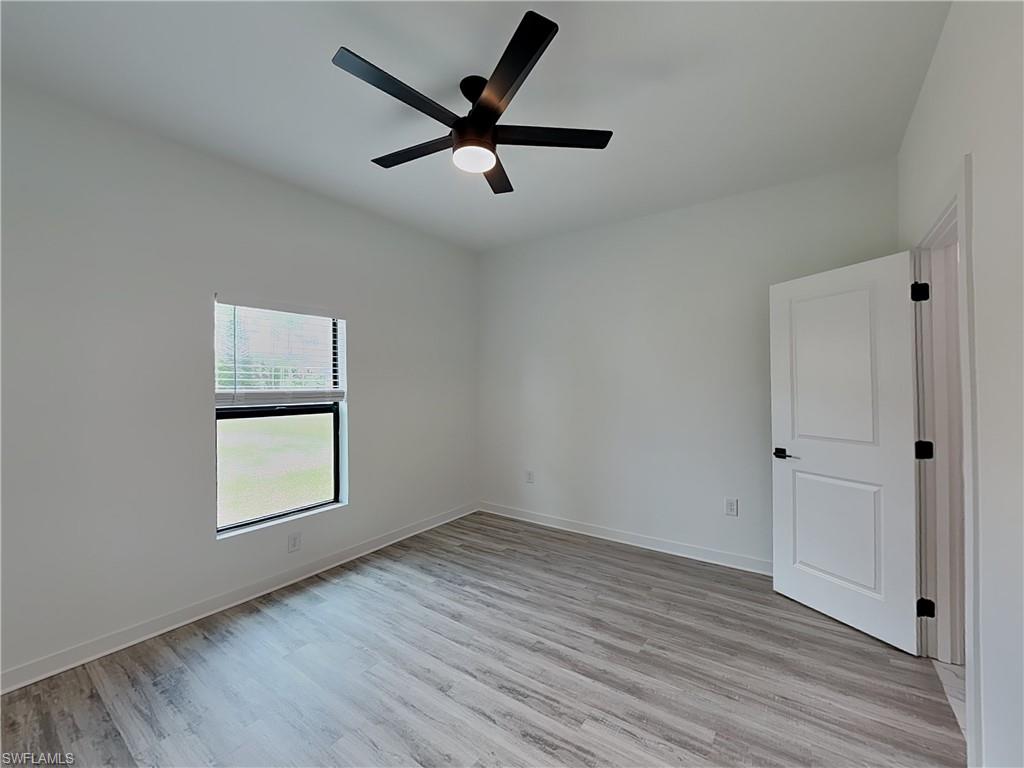 2208-2210 WAYNE AVE S
