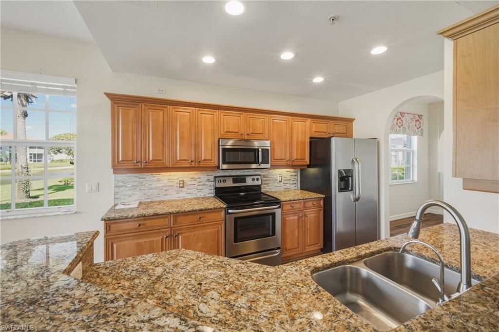 3053 Driftwood WAY 3907 photo 12