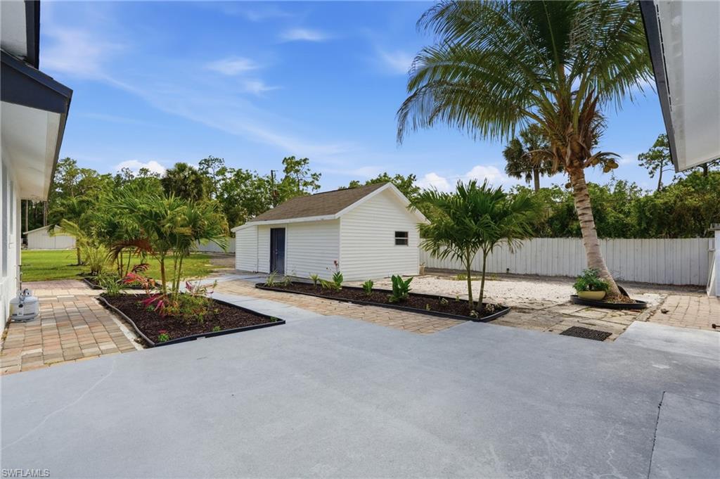 5930 Sea Grass LN photo 42