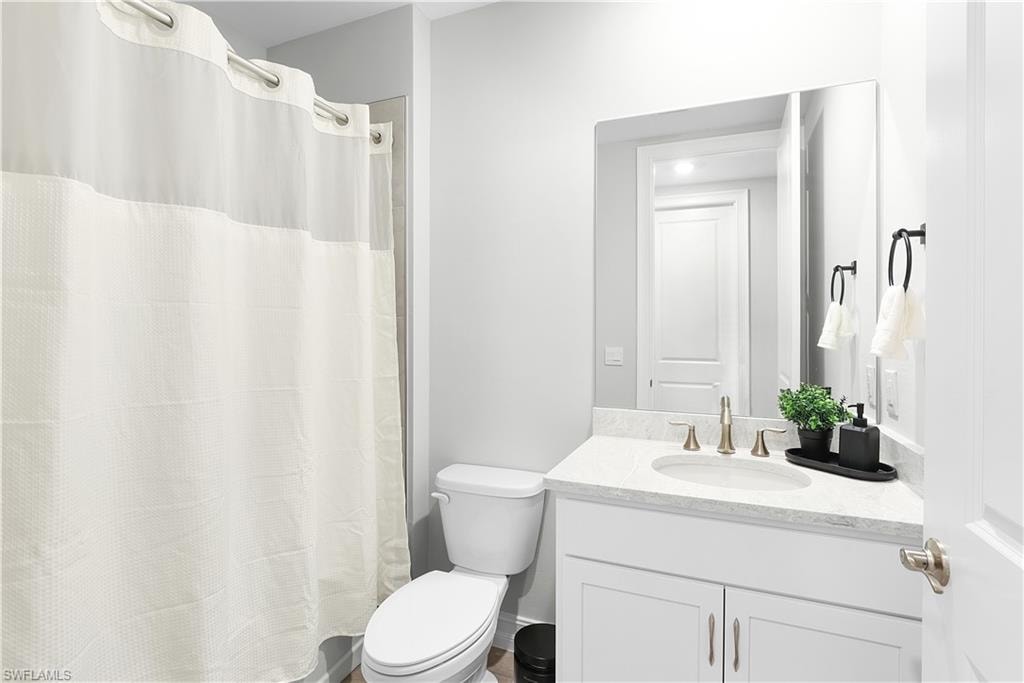 44442 Palm Frond DR photo 22